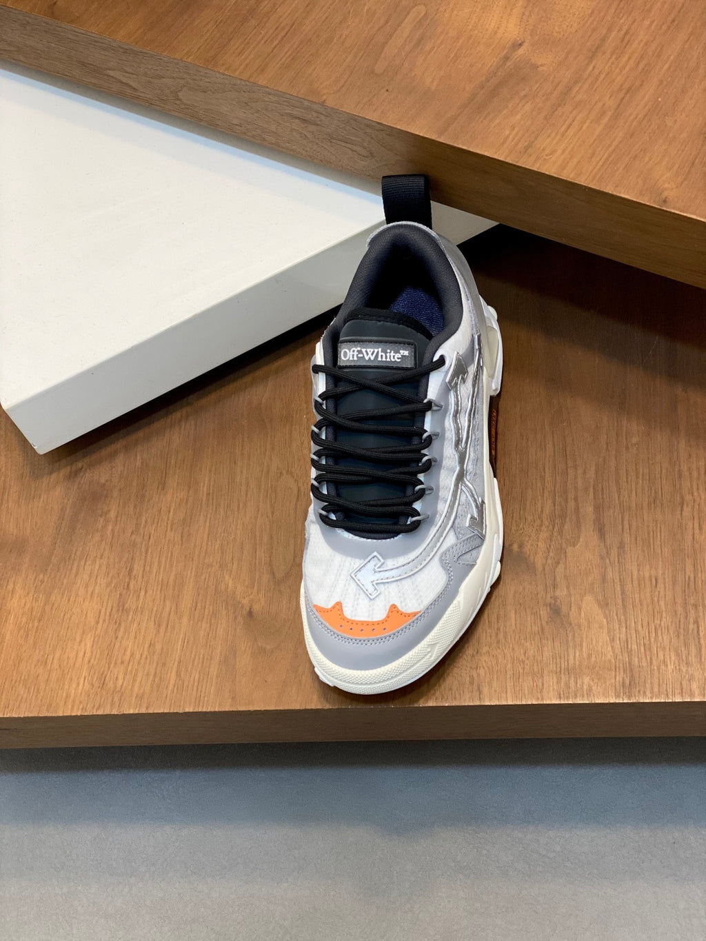 Off-White ODSY